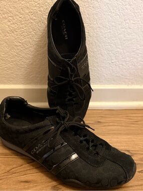Coach Women's Black Lace-Up Athletic Sneakers